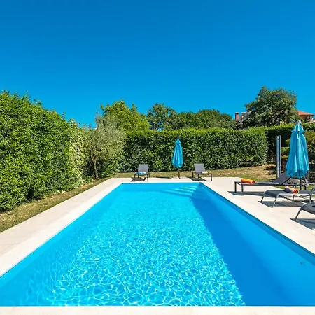 3 Bedroom In Sv,lovrec Sveti Lovreč Pazenatički